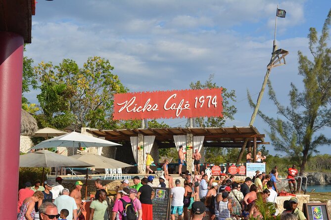 Half-Day Private Guided Ricks Café & Negril Seven Mile Beach Tour - Margaritaville, the Market, and Kool Runnings