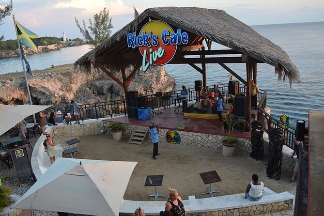 Half-Day Private Guided Ricks Café & Negril Seven Mile Beach Tour - Should You Book the Negril Tour?