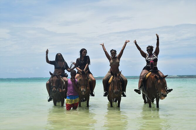 Horse Back Riding and Blue Hole From Montego Bay - Why this Montego Bay excursion works so well