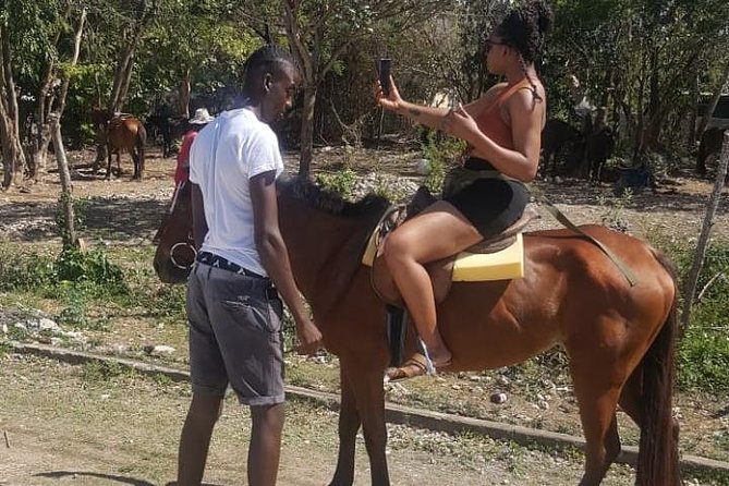 Hour Horseback Riding Guided Tour from Runaway Bay - Who Will Enjoy This Ride Most