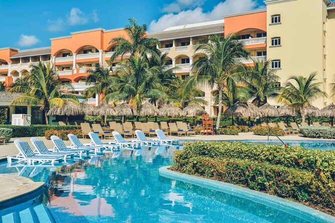 Iberostar Rose Hall Private Airport Transfer - The drivers can add a local welcome