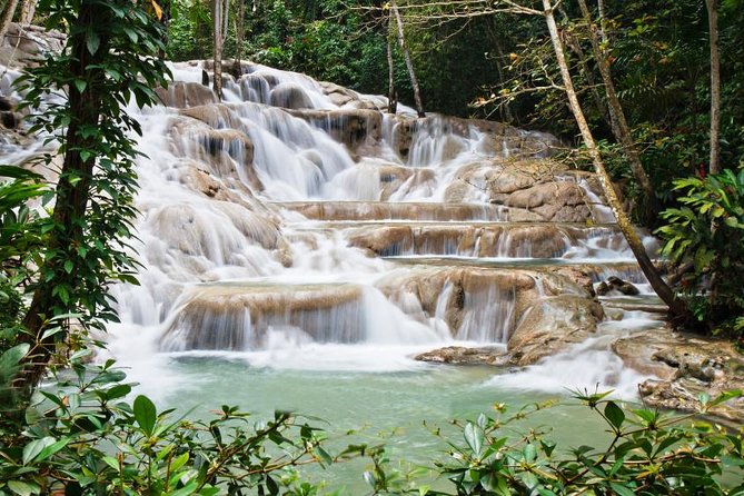Jamaica Combo Tour: Dunn's River Falls and Bob Marley’s Nine Mile - What the $145 price really covers