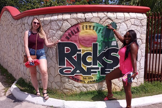 Jamaica Sunset at Rick's Cafe Private Tour with Transfer - The private format gives you breathing room