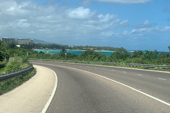 Kingston Airport Pick up/ Drop off (Norman Manley Int) - Service to all 14 parishes
