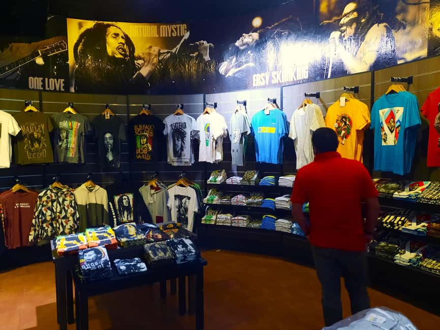 Kingston: Bob Marley Museum Tour from Kingston - The I-Threes Costumes and Music Memorabilia