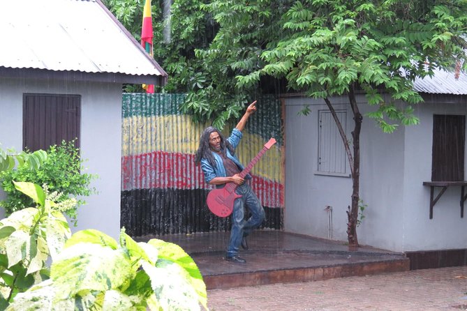 Kingston City Tour (starting in Kingston) - What your guide adds to the day