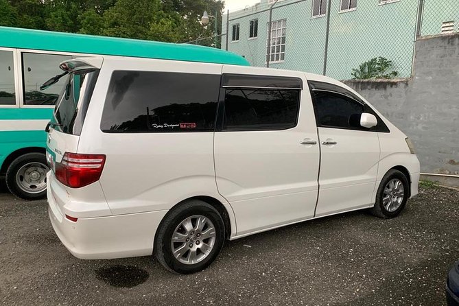 Kingston Round Trip Airport Transfers to Ocho Rios - The Kingston to Ocho Rios road transfer