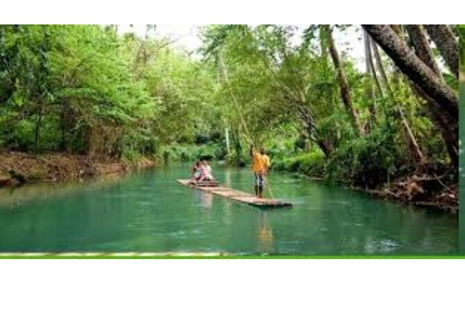 Lethe River Bamboo Rafting with Limestone Massage - Timing, comfort, and what to pack