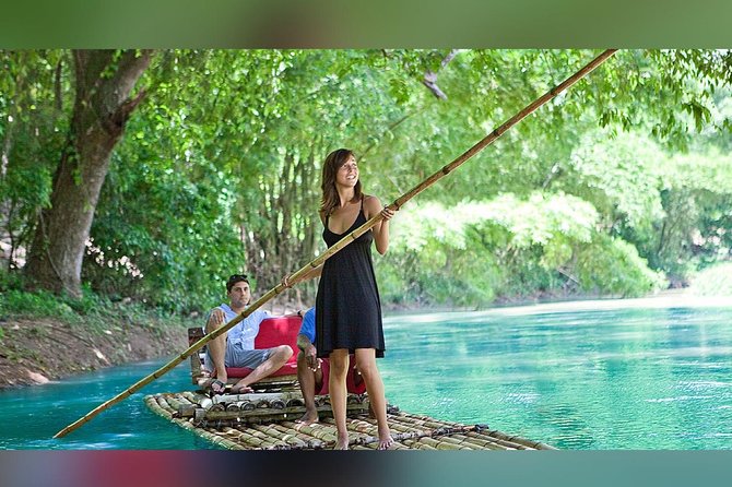 Martha Brae Bamboo Rafting Tranquil Peace Of Mind - A quiet ride on Jamaica’s Martha Brae River