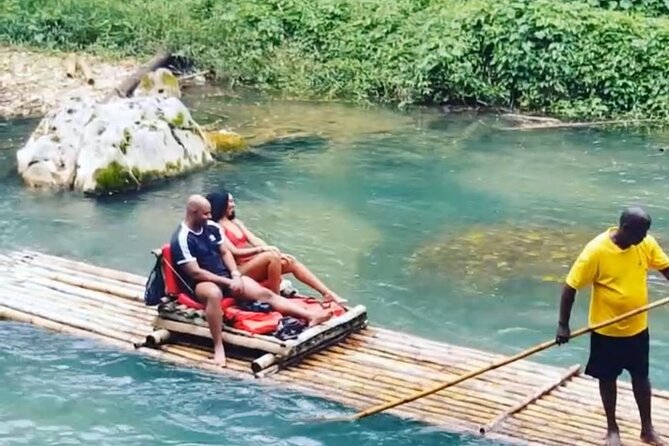 Martha Brae Rafting from Montego Bay - PPP - Reaching Martha Brae Rafters Village in Trelawny