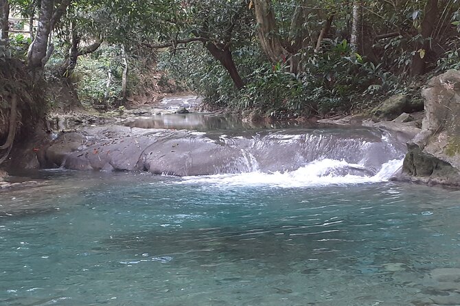 Mayfield Falls nature walk - The mountain road from Negril to Mayfield Falls
