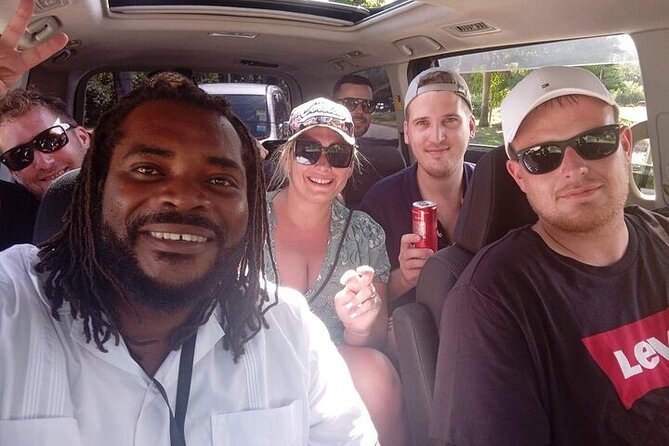 MBJ Airport Private Transfer to Rosehall Montego Bay - Local conversation instead of a silent ride