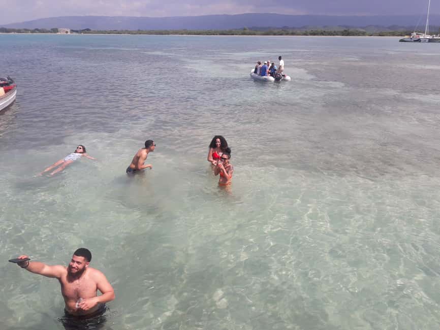 Montego Bay: 8-Hour Appleton & Pelican Bar Return Transfer - What the $155 price really covers