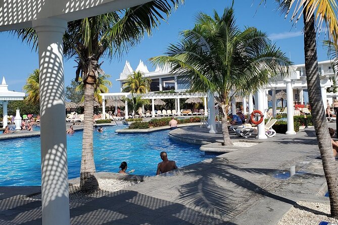 Montego Bay Airport Ja MBJ to Hotels in Montego Bay or Falmouth - The Personal Touch From George