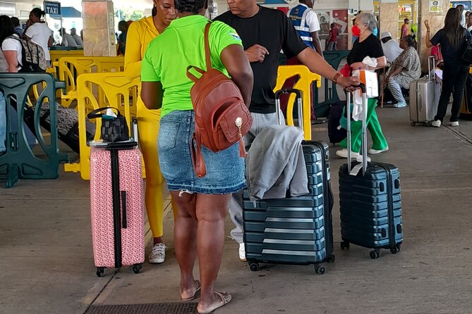Montego Bay Airport private Taxi to Royalton Negril - Making the return airport trip work