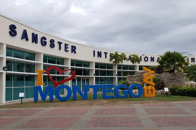Montego Bay Airport Private Transfer to Montego Bay Hotels - A private ride from MBJ to your hotel