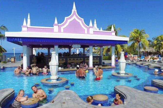 Montego Bay Airport Private Transfer to Montego Bay Hotels - What the 5 to 15 minute estimate really means