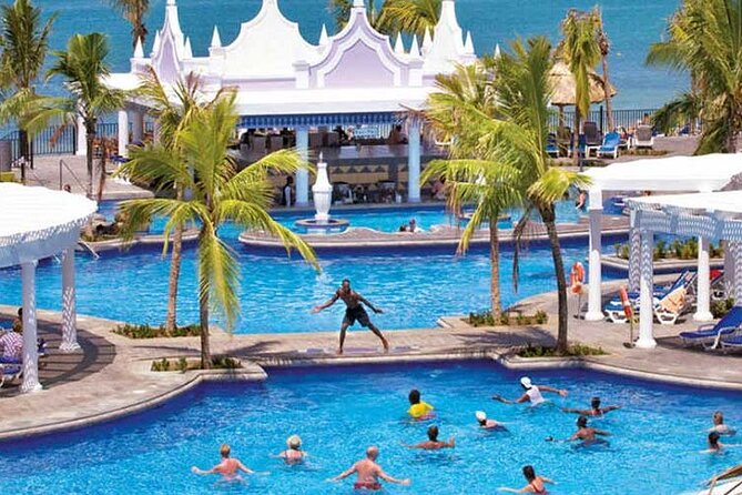Montego Bay Airport Transfer to Hotels in Montego Bay or Falmouth - Booking, Changes, and Cancellation