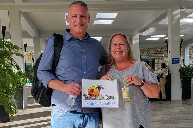 Montego Bay Airport Transfer to Hotels in Ochi Rios - Key points at a glance
