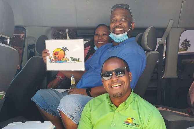 Montego Bay Airport Transfer to Hotels in Ochi Rios - The private ride from Montego Bay to Ocho Rios