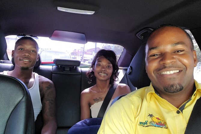 Montego Bay Airport Transfer to Hotels in Ochi Rios - Arrival at your Ocho Rios hotel
