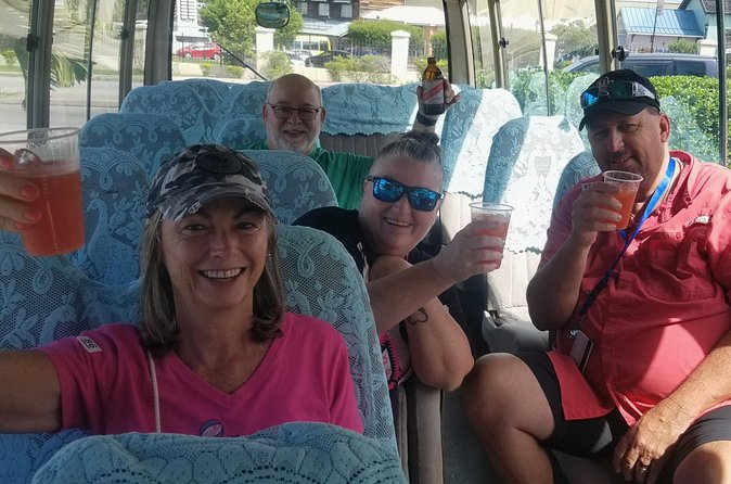 Montego Bay airport transfers - Private service versus a shared airport shuttle