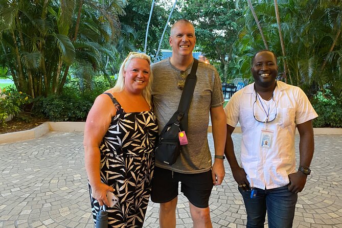 Montego Bay Airport Transfers-Round Trip - Meeting your driver at Montego Bay airport