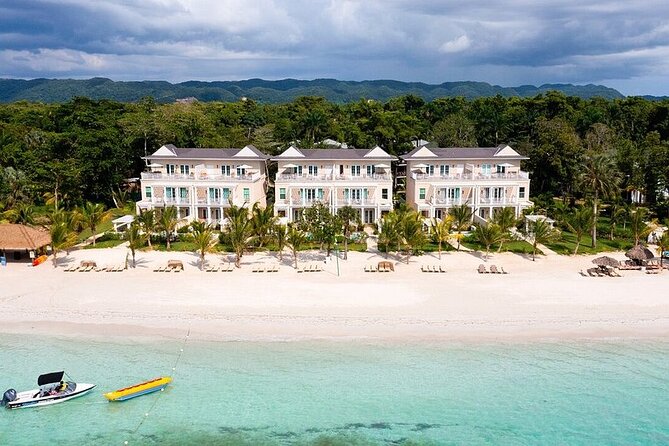 Montego Bay Airport Transfers to Negril Hotels Jamaica - Drivers Troy, Bill, and the personal touch