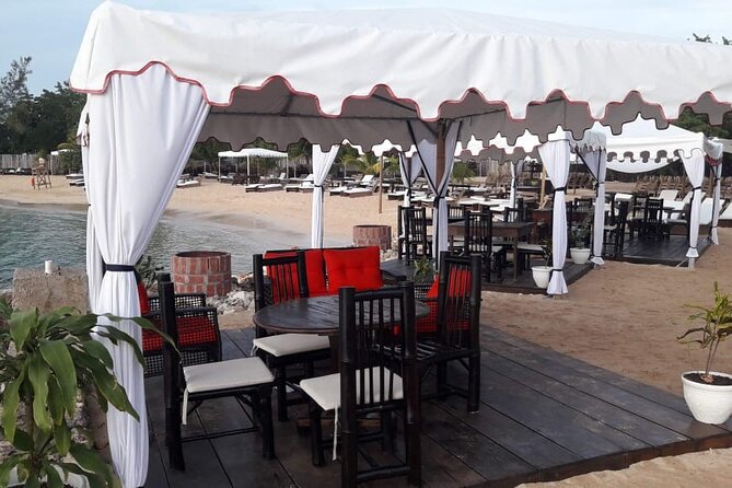 Montego Bay: Bamboo Beach Club VIP Access with Lunch & Cocktails - Who will enjoy this beach-club day?