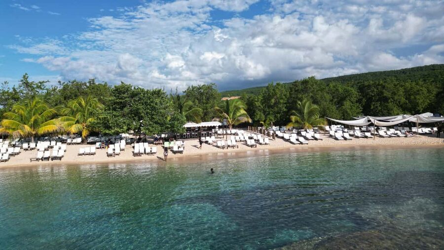 Montego Bay: Blue Hole, Dunn’s River, and Beach Club Trip - What the price includes, and what it does not