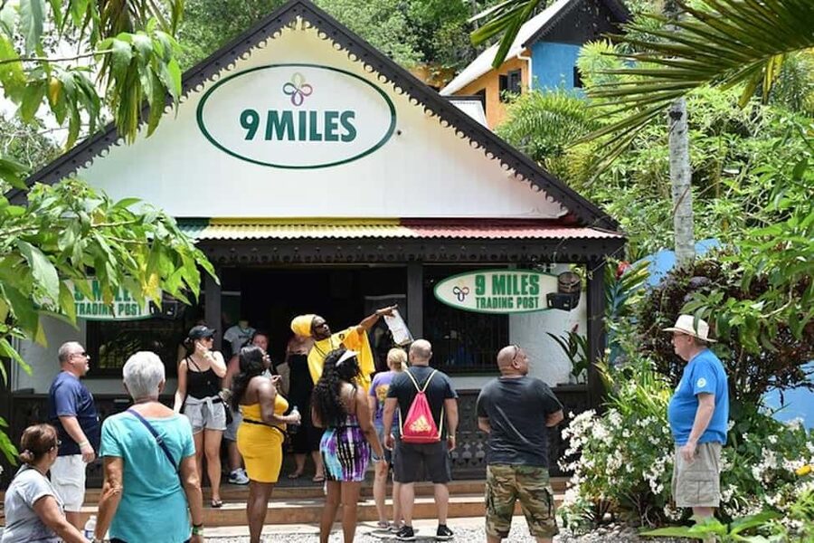 Montego Bay: Bob Marley's Nine Mile Admission & Guided Tour - Be ready for a demanding mountain road