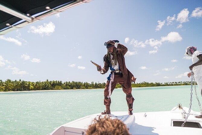 Montego Bay Catamaran: Snorkel Tour with Open Bar & Reggae DJ - Cruising the Montego Bay coast on the front nets