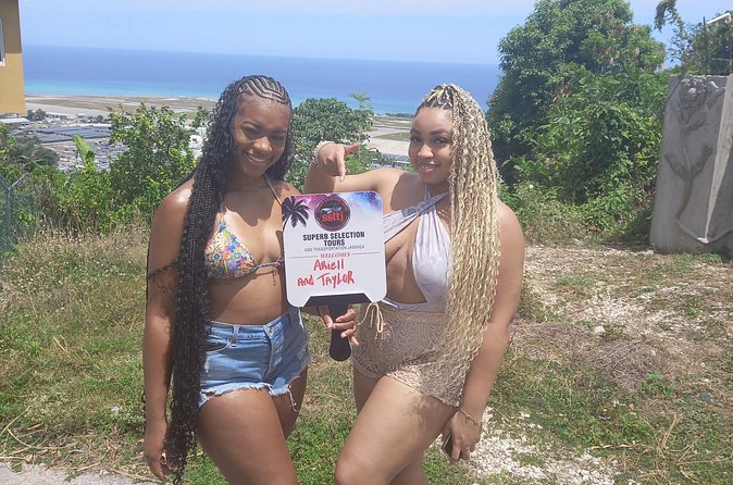 Montego Bay City, Community, Culture Tour & Rafting-Transfer Only - Craft shopping at the harbor market
