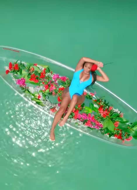 Montego Bay: Clear Kayak Drone Photoshoot Experience - The 150-minute session from water entry to final images