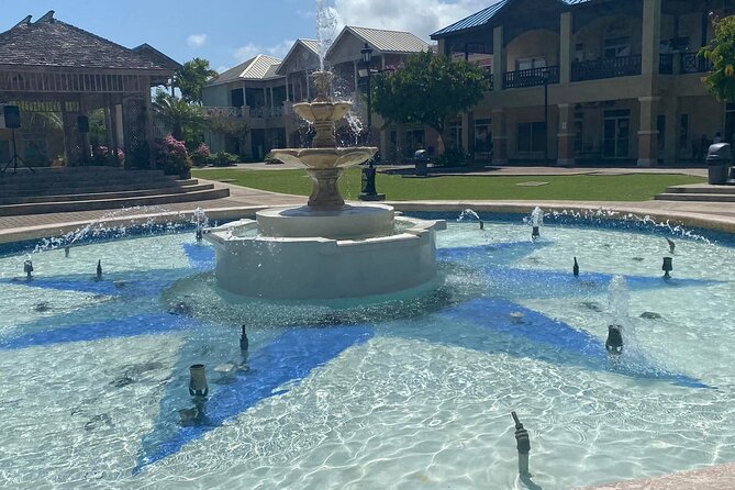 Montego Bay Highlight Tour - Duty-free shopping at Main Street Shopping Center