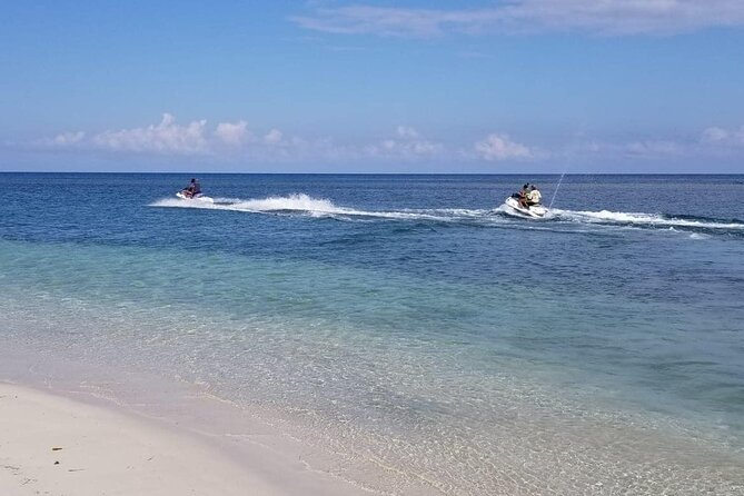 Montego Bay Highlight Tour - Jerk food, patties, and the beach at Tropical Bliss