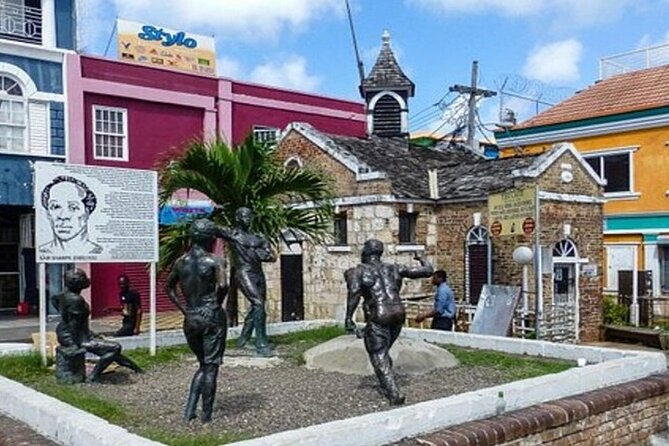 Montego Bay Highlights Tour with Shopping and Bamboo Rafting - Harbor Street Craft Market for handmade gifts