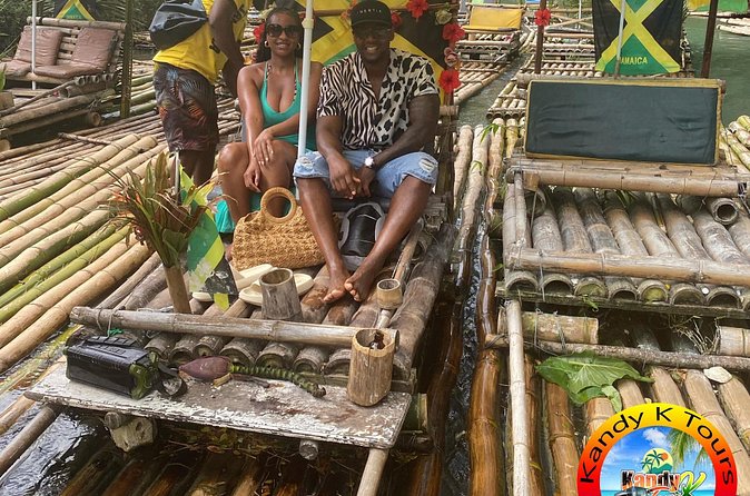 Montego Bay Highlights Tour with Shopping & Bamboo River Rafting - What the guide service adds