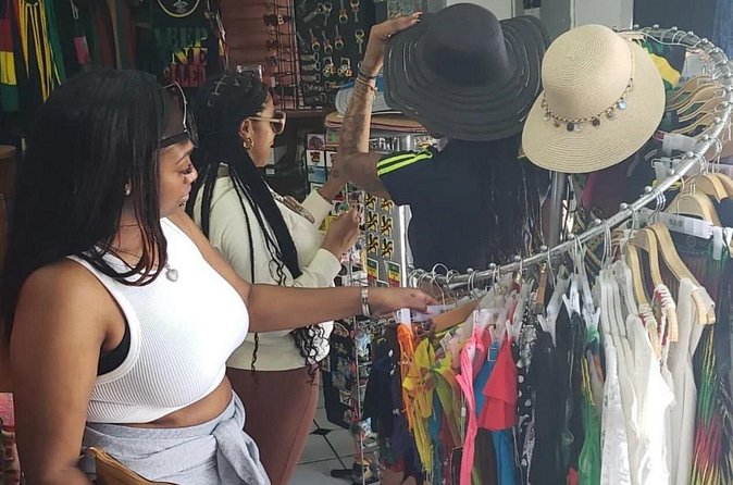 Montego Bay Hip Strip Shopping and Margaritaville - Shopping tips for the Hip Strip