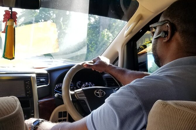 Montego Bay Hotels Airport Private Transfer - Round-trip service and the return to the airport