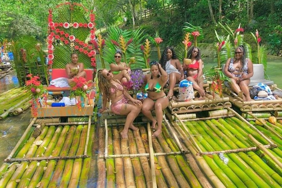 Montego Bay, Jamaica: Bamboo Rafting with Foot Massage - Captains who make the river more than a photo stop