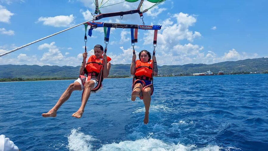 Montego Bay: Parasailing and Jet Ski Combo with Pickup - Should you book the Montego Bay combo?