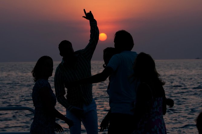 Montego Bay Reggae Sunset Catamaran Cruise - What happens from the 3:00 pm departure