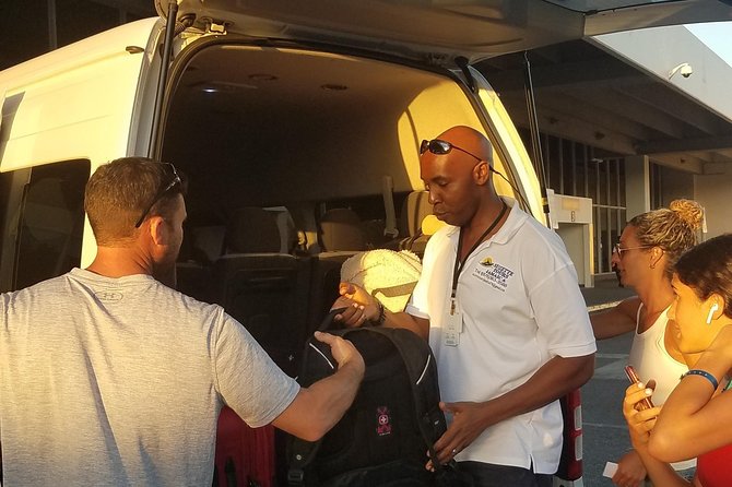 Montego Bay Round Trip Airport Transfers - Important Details to Confirm Before You Book