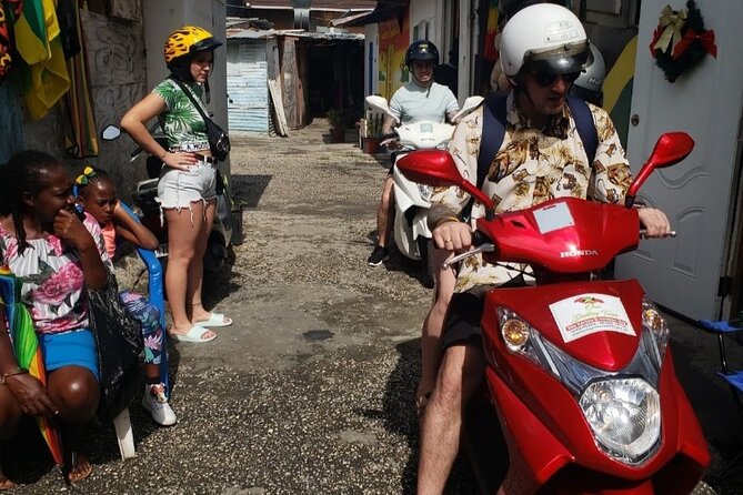 Montego Bay Scooter Rentals - New scooters and basic safety equipment