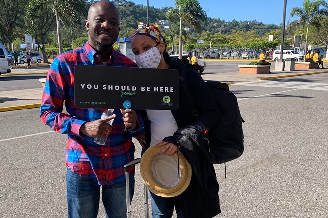 Montego Bay to Ocho Rios Hotels Private Transfer - The main drawback: airport communication