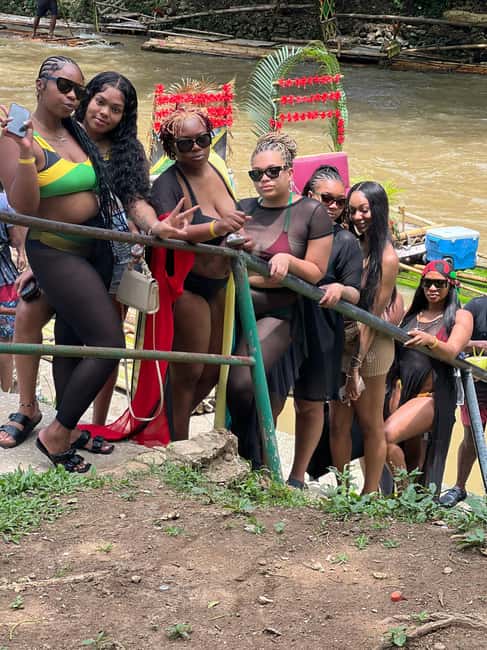 Montegobay: Rafting Tour with Limestone Massage - A Slow Start on Jamaica’s Great River