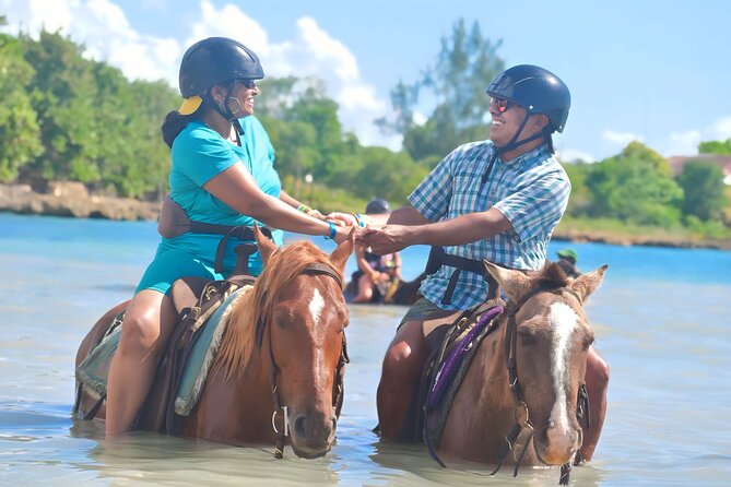Negril 45-minute Guided Horseback Ride and Swim - What the Jamwest grounds add to the day