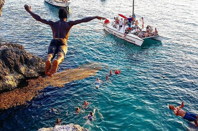 Negril 7 Mile Beach & Rick's Café Combo Tour from Montego Bay - My take: book it for the private Negril pairing