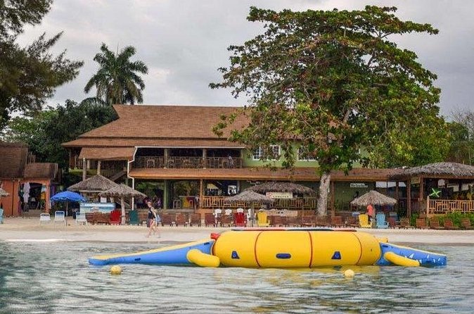 Negril Beach Break and Ricks Cafe - Montego Bay Cruise Port - Booking, timing, and cancellation details